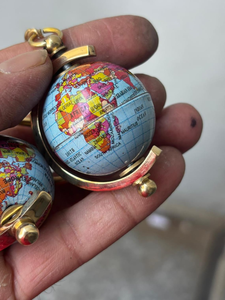 Porte-clés globe terrestre, carte du monde, laiton, style nautique, vintage, pour sac à dos, cadeau géographique, pour événements, personnalisable - Product Image 4