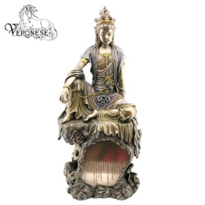 Diseño Veronés - Guan Yin de la Luna de Agua con Sutra - Artesanía de Resina Pintada a Mano para Decoración de Hogar de Lujo - Product Image 2
