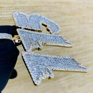 Pendentif Lettre Personnalisé Hip Hop Iced Out pour Chaîne Cuban Link en Argent 925 avec Moissanite – Lettre Initiale ou Chiffre - Product Image 3