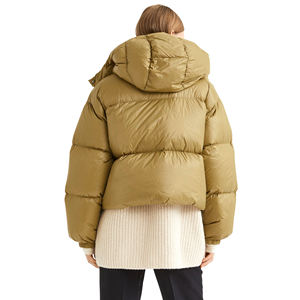 Chaqueta Acolchada de Mujer Color Oliva con Capucha, Manga Larga, Chaqueta Corta de Invierno, Color Sólido, Relleno Grueso de Poliéster, Ligera - Product Image 4