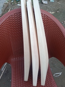 Bâtons de cricket en saule anglais de qualité supérieure, faible MOQ, durables, écologiques, légers, personnalisables pour l'entraînement au cricket - Product Image 3