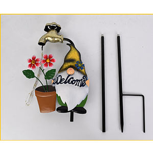 Gnome de jardin de Noël extérieur, lumière LED solaire et à piles, étanche IP65, en fer - Product Image 5