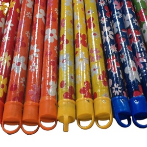 Vente en gros 100% bâton de vadrouille en bois d'eucalyptus avec manche de balai en PVC de haute qualité balais et pelles à poussière de haute qualité - Product Image 1