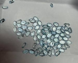 Cabujón facetado de aguamarina natural con corte esmeralda en forma de pera de 5x3 mm |   Piedra Preciosa de Aguamarina Azul Suelta para la Elaboración de Joyas - Product Image 5