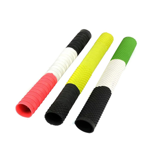 Empuñadura de Repuesto para Bate de Cricket, Premium, de Goma Duradera, Antideslizante, Suave al Tacto, Cómoda y Profesional - Product Image 1