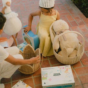New Design Wholesale Tulip Flower Woven <b>Basket</b> Handcrafted Seagrass Storage <b>Basket</b> with Handle For Kid Home <b>Nursery</b> Decor - Product Image 2