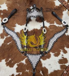 Juego de arreos para caballo de cuero genuino, ligero, personalizado, plateado con adornos, con forma de corona, incluye cabezada, pechopetral y sillas de montar, de temporada - Product Image 4
