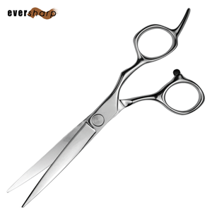 Ciseaux à cheveux droits pour droitiers en acier inoxydable 440C avec pointe de lame affûtée, non pliables, fabriqués à Taïwan - Product Image 5