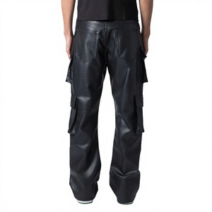 Pantalones Cargo de Cuero Sintético Negro para Hombre ELYSIAN INDUSTRIES, Corte Recto, Múltiples Bolsillos, Estilo Workwear, Cintura Elástica, Cierre de Cremallera - Product Image 6