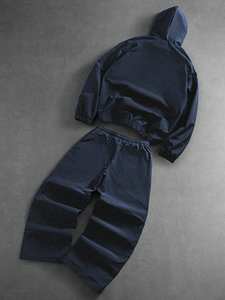 Conjunto de Chaqueta Cortavientos Ligera de Nailon para Hombre, Talla Grande, con Capucha y Cremallera, Estampado de Letras, y Pantalones con Ribete en Contraste - Product Image 3