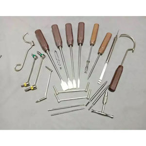 Juego de 20 Herramientas Quirúrgicas Ortopédicas Surginexa de Alta Calidad: Cincel Manual para Huesos, Guías para Pasar Alambres, Destornillador, Certificación CE A+ - Product Image 1