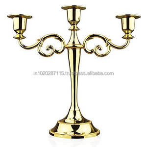 Candelabros de metal pintados en blanco para decoración de boda shabby chic con diseño de ambiente romántico a la luz de las velas - Product Image 3