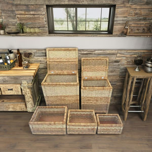 Juego de 5 cestas de almacenamiento ecológicas tejidas a mano con jacinto de agua natural y cáscara de maíz, ideales para restaurantes, hoteles y resorts. - Product Image 1