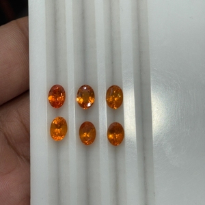 Granat naturel Fanta, taille ovale, 1 carat, granat mandarin calibré, pierre précieuse orange lâche, qualité joaillerie fine de Madagascar, vente en gros - Product Image 5