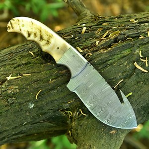 มีดล่าสัตว์/มีดปอกหนัง/มีดตั้งแคมป์  ใบมีดเหล็กดามัสกัสเกรดอุตสาหกรรม  ด้ามเขาแกะ  แบบฟูลแทง  ยี่ห้อ Nordic Forge - Product Image 5