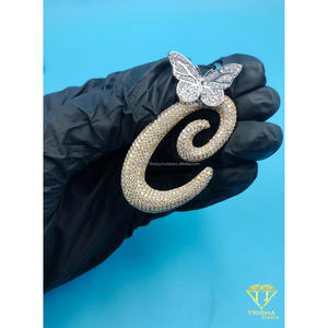 จี้รูปตัวอักษร "C" สไตล์ฮิปฮอป ประดับเพชรเลี้ยงในห้องปฏิบัติการรูปผีเสื้อ สร้อยคอทองคำ ประดับเพชรระยิบระยับ ของขวัญเครื่องประดับสุดหรู - Product Image 1