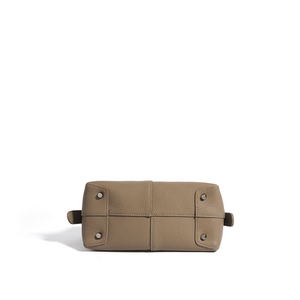Sac à main de luxe uni avec fermeture éclair pour femme, sac à bandoulière en cuir véritable Litchi haut de gamme pour usage quotidien. - Product Image 2