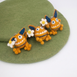 Lot de porte-clés monstres en feutre faits main, mignons, breloques de sac, tirettes de fermeture éclair, coffret cadeau - Product Image 3