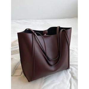 Black Color Real Animal Hide Genuine Leather Handbags Ladies Shopping Bags Lightweight Classic Style Daily Use - Product Image 4