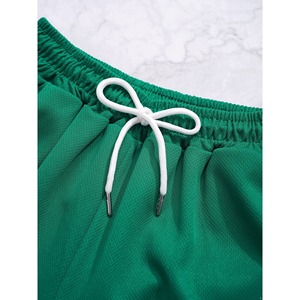 Shorts de basket-ball pour hommes sur mesure - Maille respirante, séchage rapide, 100% polyester, vêtements de sport confortables pour adultes - Product Image 5
