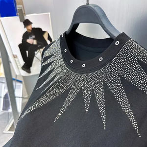 Camiseta de hombre con pedrería, estilo urbano brillante con cristales, de algodón, informal, para fiesta, proveedor mayorista OEM para niño - Product Image 4
