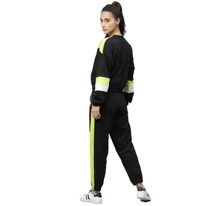 Conjunto Deportivo de 2 Piezas para Mujer, de Alta Calidad OEM, con Logotipo Personalizado, Traje de Invierno con Patrón Sólido, 100% Algodón Felpa y Ropa Deportiva para Gimnasio - Product Image 2