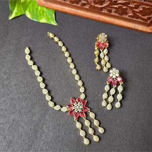 Red Flower Pendant Fashion Jewelry Necklace Set - Product Image 1