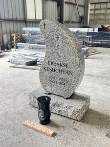 Lápida Funeraria <span class=keywords><strong>de</strong></span> Granito Blanco Jilin con Diseño Americano Personalizado y <span class=keywords><strong>Flores</strong></span> Talladas en Venta - Product Image 2