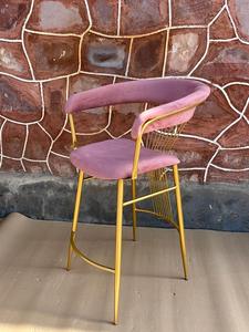 Fauteuil de salle à manger moderne en rotin marron durable, design de luxe, dossier haut, en cuir ou velours, pour restaurant, cuisine ou maison - Product Image 2