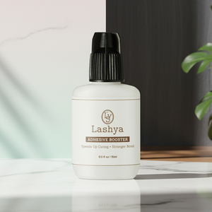 [Lashya] Booster de colle pour cils 15ml – Temps de séchage réduit pour un flux de travail rapide – Apprêt professionnel pour extensions de cils - Product Image 1