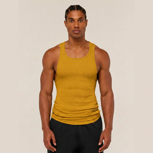 Débardeur de sport pour homme avec une construction confortable et une technologie de contrôle de l'humidité pour les entraînements - Product Image 1