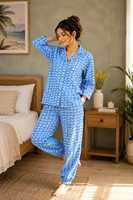 Ensemble de pyjama pour femmes en coton 100% doux, imprimé floral bleu |   Vêtements de nuit de luxe imprimés à la main |   Vêtements de nuit à boutons pour l'été