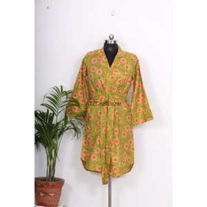 Vestido Midi de Lujo para Mujer, Estampado Floral Digital en Algodón Indio, Cuello en V, Manga 3/4, Ajustado al Cuerpo, para Eventos Nocturnos o Bodas, Ecológico - Product Image 5