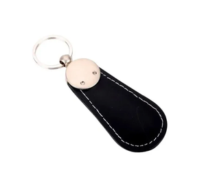 Porte-clés en cuir personnalisé promotionnel avec logo gravé au laser, porte-clés créatif en cuir fait main, vente chaude, cadeau original - Product Image 4
