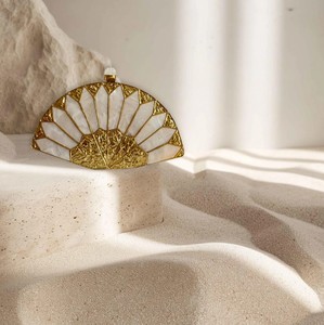 Bolso de mano con incrustaciones de concha en forma de abanico para mujer, bolso de lujo para fiestas nocturnas y bodas, venta al por mayor en India - Product Image 3