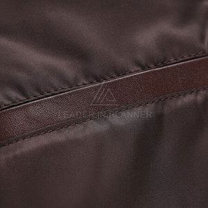 เสื้อกั๊กหนังผู้ชายดีไซน์ใหม่สำหรับฤดูหนาว น้ำหนักเบา ระบายอากาศได้ดี เป็นมิตรกับสิ่งแวดล้อม คุณภาพสูง ทรงเข้ารูป ราคาขายส่ง - Product Image 6