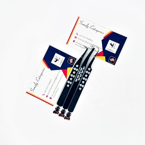 Pince à cils Somofy Enterprises en acier inoxydable, pointe lisse, ensemble de précision, logo personnalisé, design inférieur, prise en main parfaite, 10 mm, emballage papier - Product Image 6