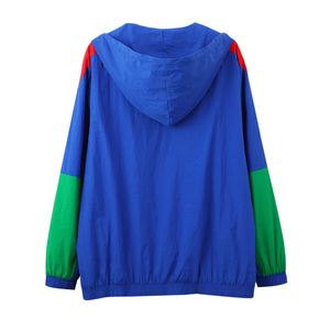เสื้อแจ็คเก็ตกันลมผู้ชายพิมพ์โลโก้ตามสั่ง ขายดี ลดราคาพิเศษ รุ่นใหม่ล่าสุด แจ็คเก็ตกันลมแบบ Anorak สีสันตัดกันสำหรับผู้ชาย - Product Image 1