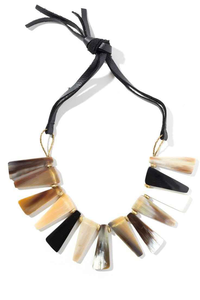 Collar Ecológico de Cuerno de Búfalo para Mujer, Diseño Moderno Hecho a Mano por Perfect Enterprises - Product Image 2