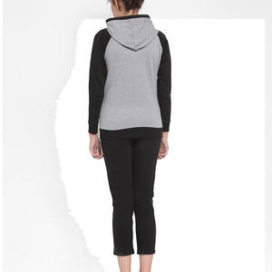 Ensemble de survêtement pour femmes de qualité supérieure – Créez votre propre design sur mesure, prix de gros - Product Image 4