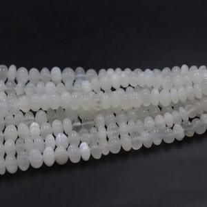 ลูกปัดมูนสโตนสีขาวธรรมชาติขนาด7-9มม. สำหรับทำเครื่องประดับ - Product Image 1