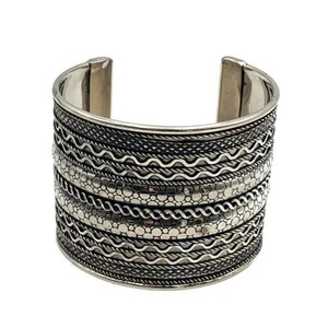 Vintage Textured <b>Cuff</b> <b>Bracelet</b> <b>Silver</b> Tone Blue Stone Open Bangle Casual Jewelry for Women - Product Image 3
