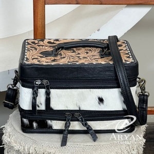 Sac de maquillage en cuir véritable de haute qualité, fait main par un designer, forme carrée, boîte à bijoux pour femmes, style western, organiseur de voyage - Product Image 1