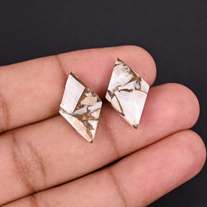 Calcite blanche naturelle, cuivre, 13 carats, 20x12mm, forme de cerf-volant, cabochon, pierre précieuse certifiée, non montée - Product Image 2