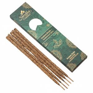 Varitas Aromáticas Florales Hechas a Mano de Larga Duración (1 Hora) - Mezcla de Rosa, Osmanthus y Cedro para Espacios Amplios con Soporte de Madera - Product Image 1