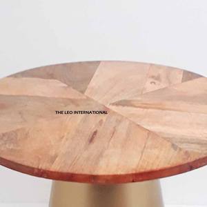 โต๊ะข้างโลหะสั่งทำพิเศษจากวัสดุไม้ชั้นเยี่ยม เฟอร์นิเจอร์ห้องนั่งเล่นทันสมัย โต๊ะข้างแบบไม่พับได้ ราคาประหยัด - Product Image 2