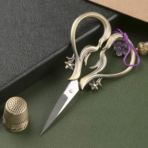 Professional Fancy Embroidery <b>Scissors</b> Sewing <b>Scissors</b> Stainless Steel Embroidery <b>Scissor</b> With Case - Product Image 3