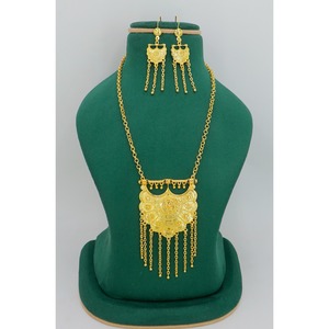 ชุดสร้อยคอจี้ห้อยทรงเจลาห์เคลือบทองสวยงาม สไตล์ชาติพันธุ์ ชุดเครื่องประดับโลหะผสมทอง สร้อยคอสำหรับผู้หญิง เครื่องประดับแฟชั่น - Product Image 1