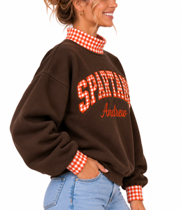 Sudadera de cuello alto personalizada con bordado para mujer, aplique de letras a cuadros, nombre personalizado, 100% algodón polar, estilo oversize frontal - Product Image 5