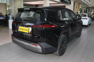 โตโยต้า RAV4 ไฮบริด SUV ปี 2025 รุ่นใหม่ 5 ประตู เกียร์อัตโนมัติ ไฮบริด น้ำมัน-ไฟฟ้า - Product Image 4